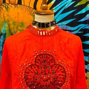 🌈 Amazing heart embroidered blouse